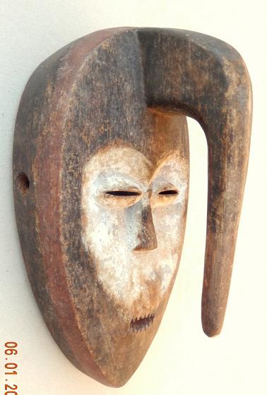 Masque rituel africain de collection