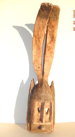 Masque anthropozoomorphe africain